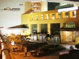 Square Hotell Hyderabad Exteriör bild